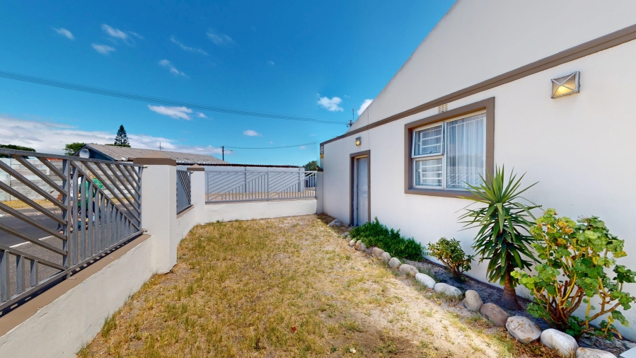 4 Bedroom Property for Sale in Balvenie Western Cape